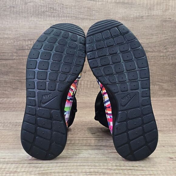 Nike Roshe One High Print GS Youth Size 5.5Y Women's Size 7 Black Lined Boots - Picture 7 of 9